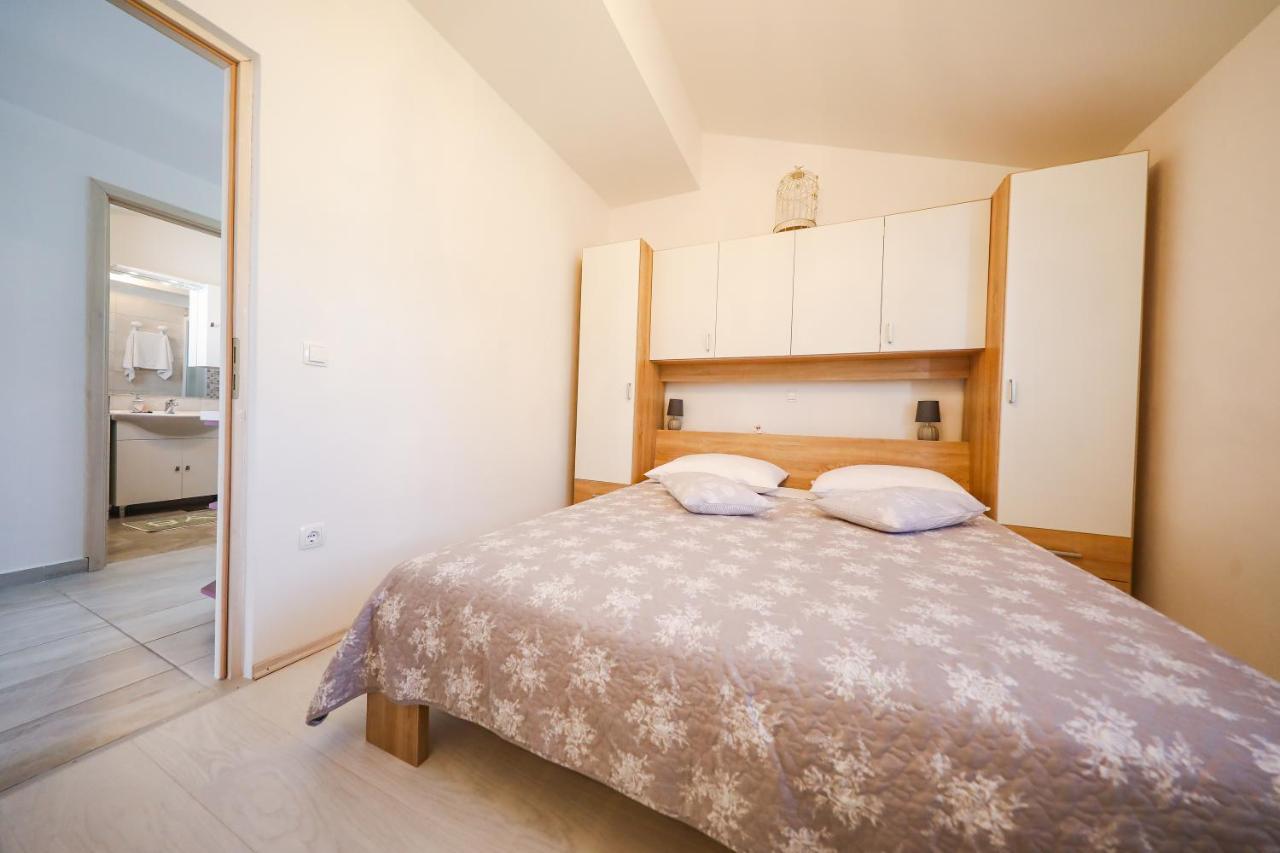 Holiday Home Ana Poljana  المظهر الخارجي الصورة