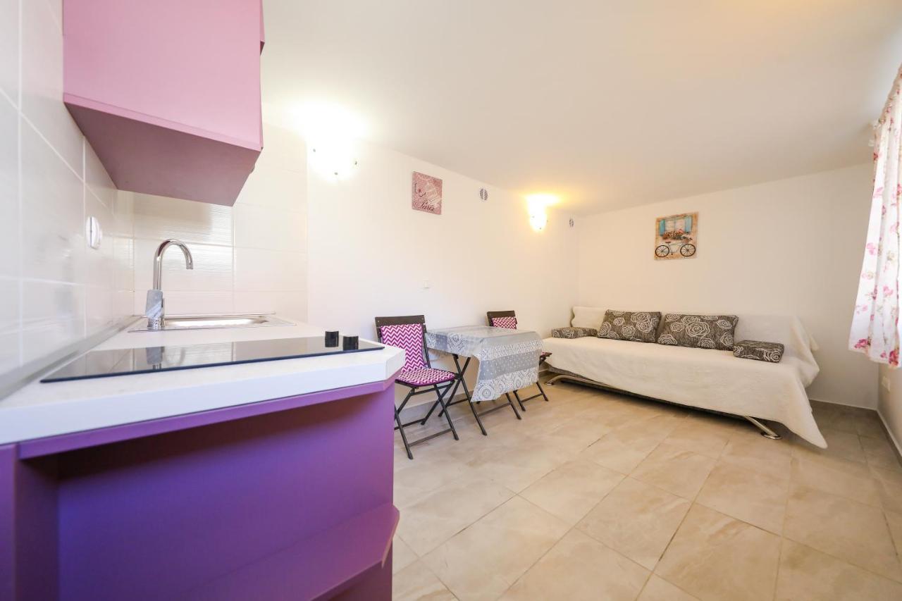 Holiday Home Ana Poljana  المظهر الخارجي الصورة